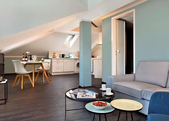 Hotel Savigny An Der Messe By Ans - New Opening - Отель Франкфурт-на-Майне
