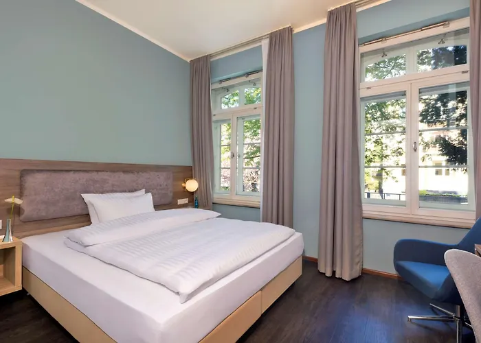 Отель Hotel Savigny An Der Messe By Ans - New Opening -