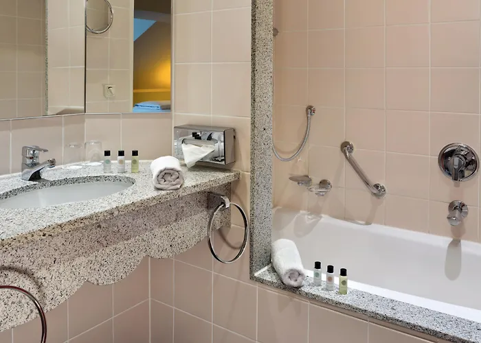 Hotel Savigny An Der Messe By Ans - New Opening - 4* Франкфурт-на-Майне