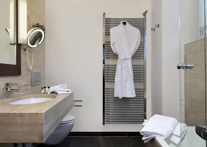 Hotel Savigny An Der Messe By Ans - New Opening -