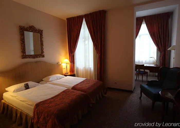 Hotel Savigny An Der Messe By Ans - New Opening - Отель